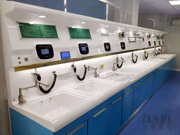 一字型胃镜清洗中心工作站（四槽+干燥台）_兰迪医用设备公司